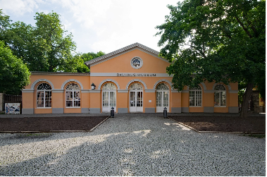 Sur les traces des génies de weimar : goethe, schiller, et le bauhaus - 